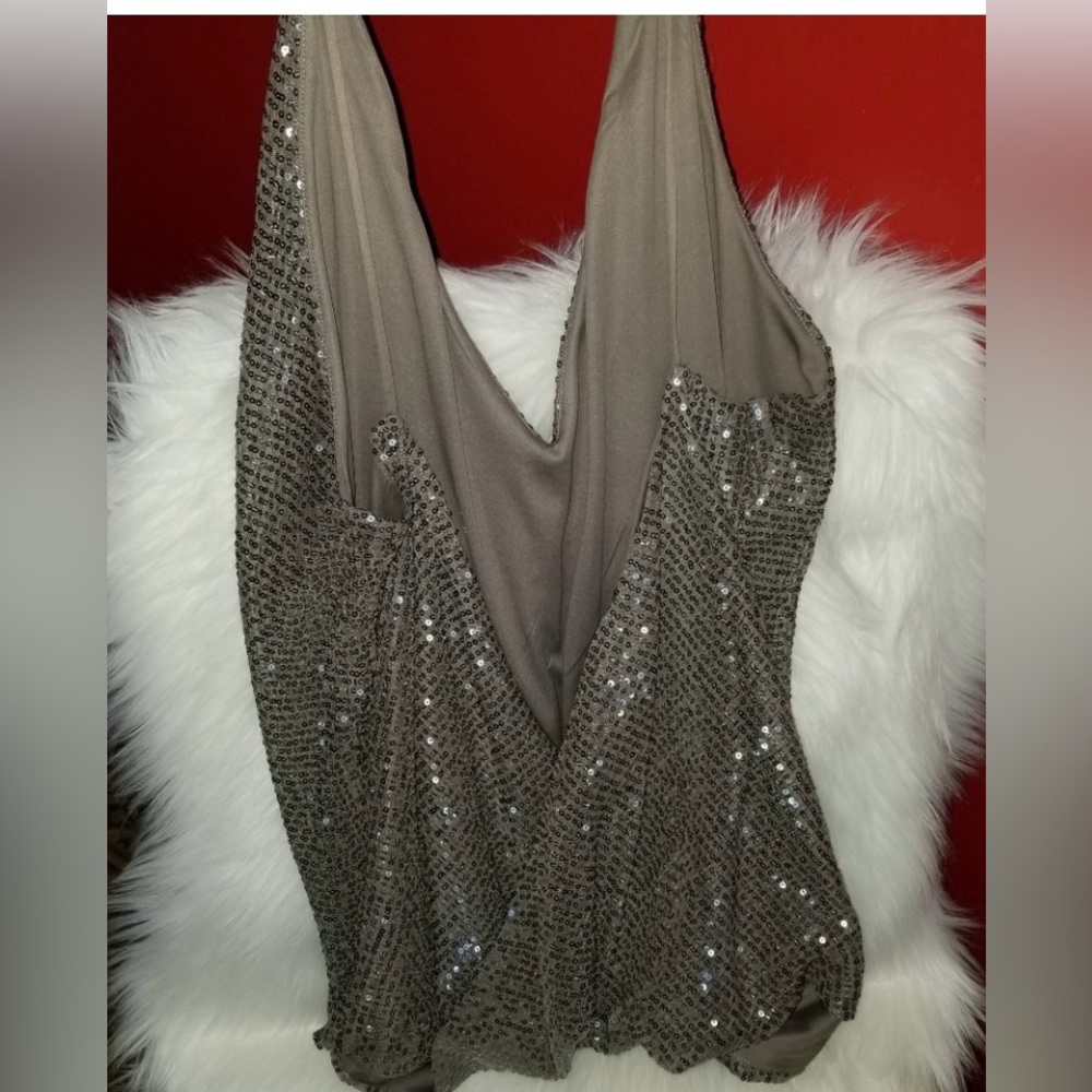 Express Black Sequin Sleeveless Camisole - Picture 4 of 9